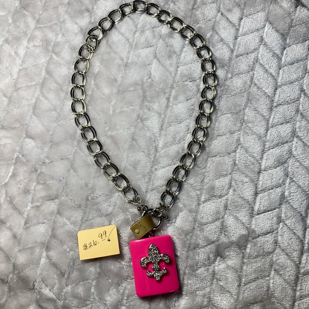 Pink and silver accent necklace